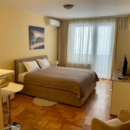Apartment Trident 2